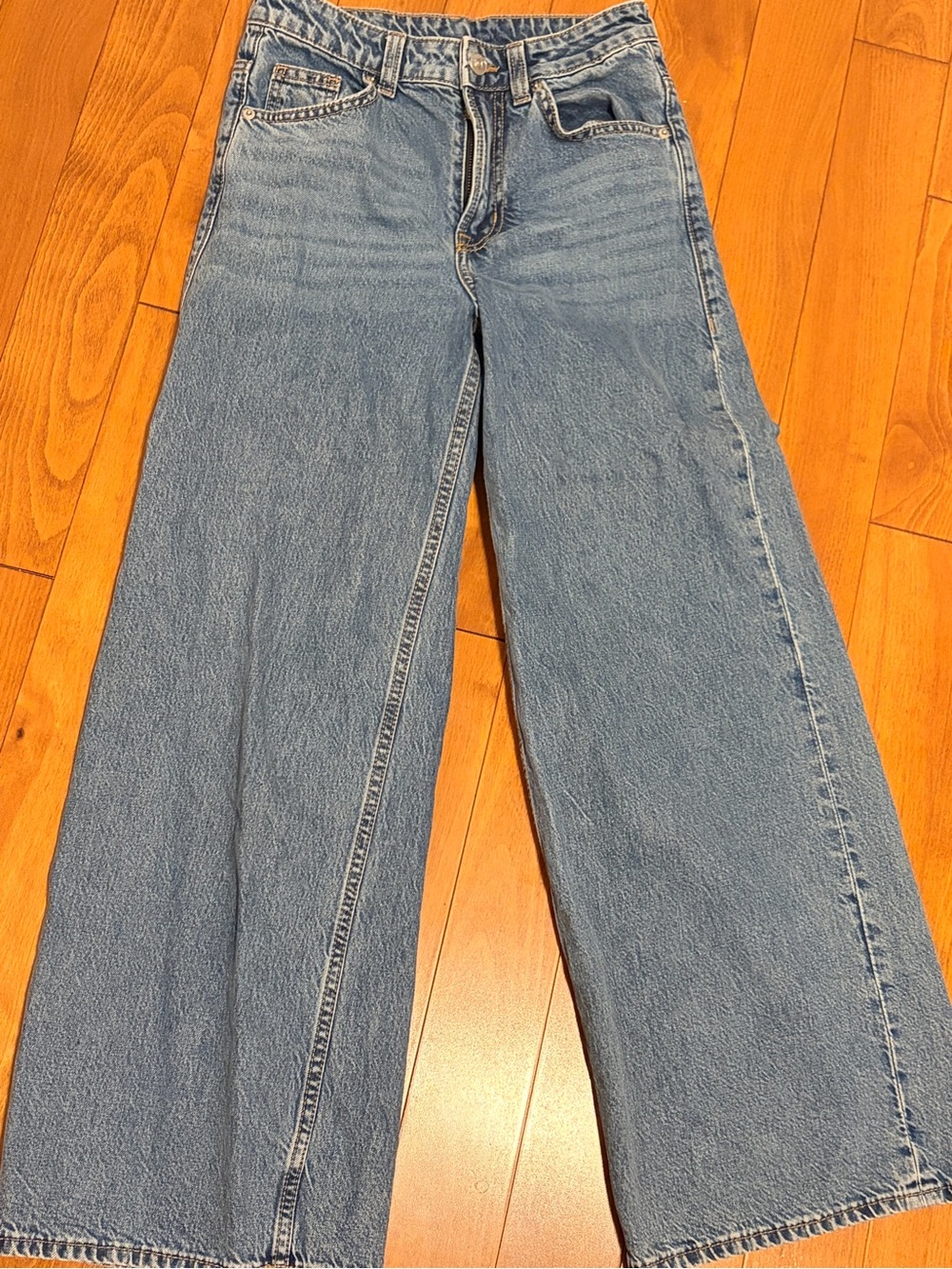 H&M Light Blue Wide-Leg Baggy Jeans